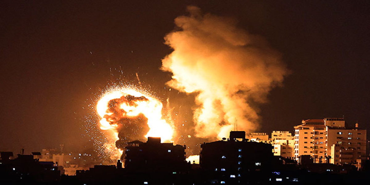 Palestinian terrorists fire hundreds of rockets into Israel