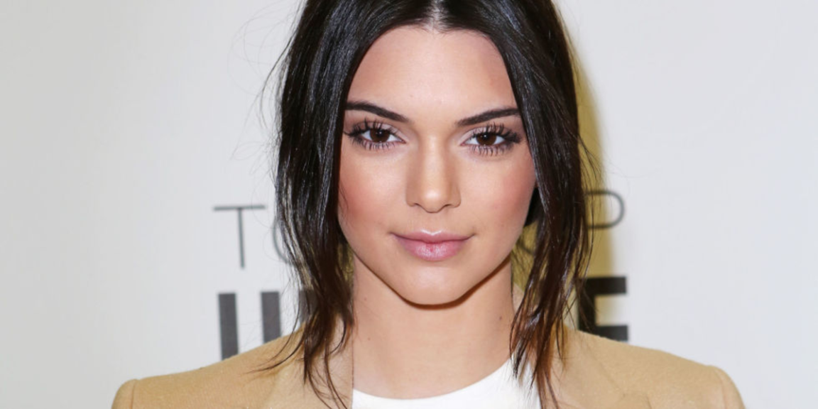 Kendall Jenner says she is pregnant to her mother in a little prank with her sister Kourtney