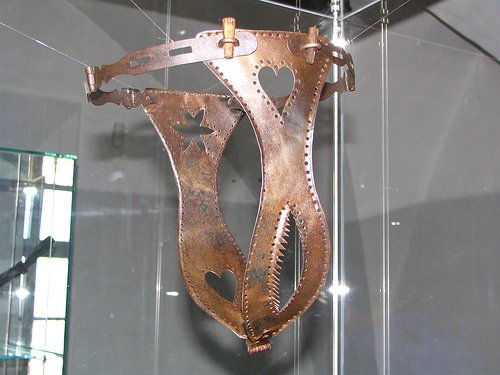 The myth of the iron belt as a method of chastity in the Middle Ages