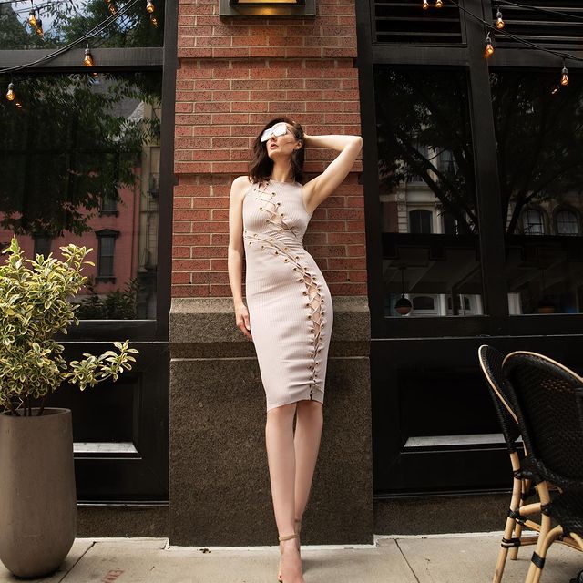 From basketball player to the woman with the longest legs and the world's tallest model