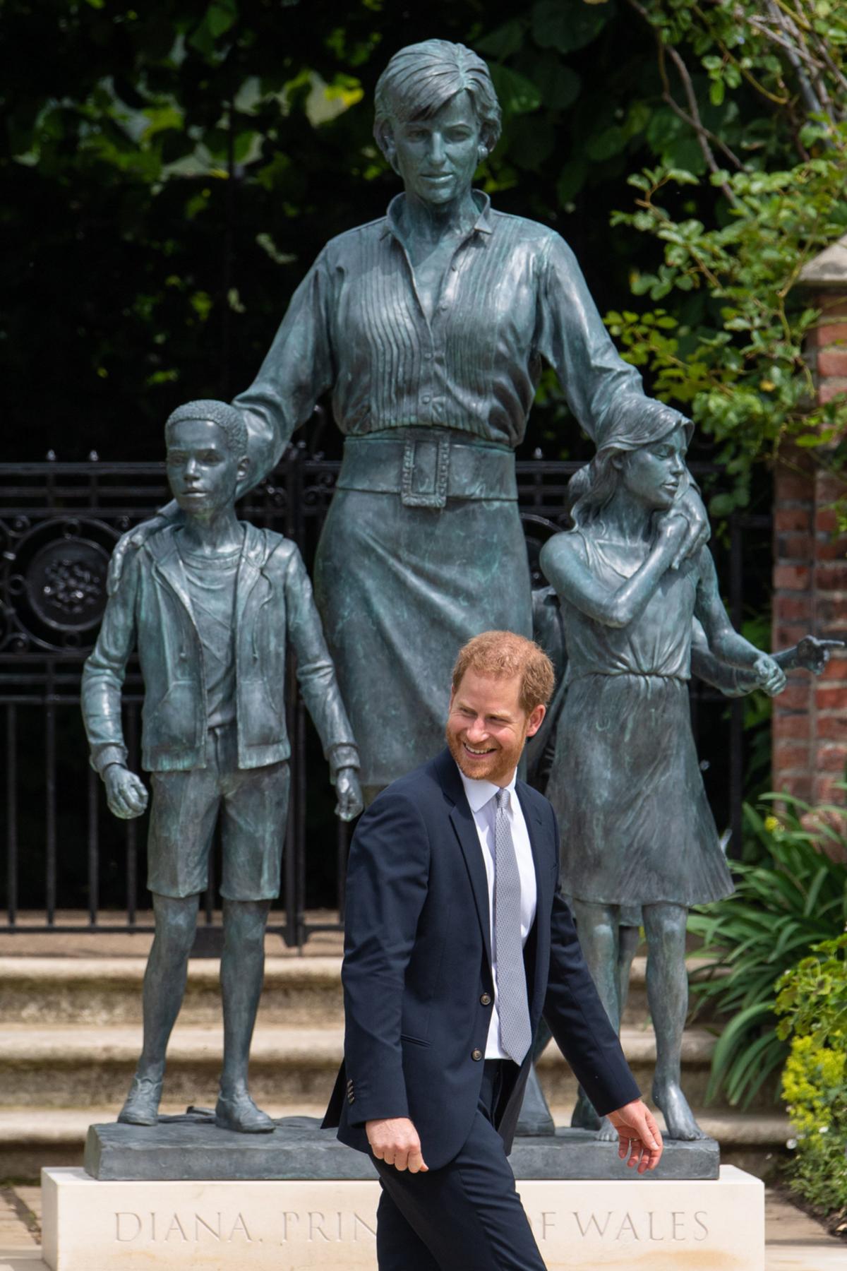 Prince William and Prince Harry unveiled a statue of their late mother, Diana