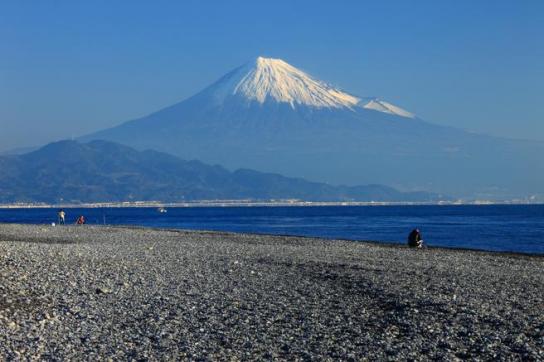 The 5 most incredible black beaches in the world