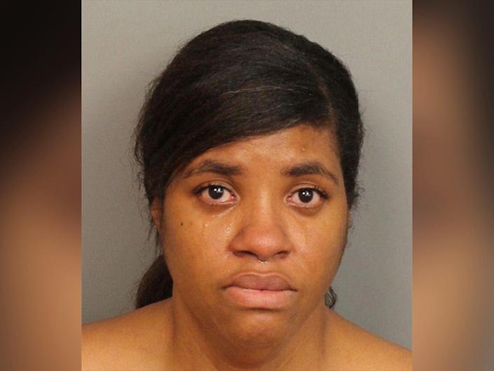 Alabama mother arrested after boarding school bus and getting into fight with 11-year-old girl