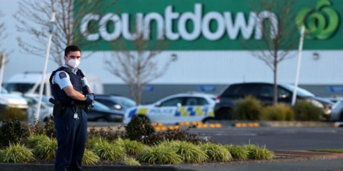 New Zealand police kill 'ISIS-inspired extremist' after he stabs 6 people in supermarket