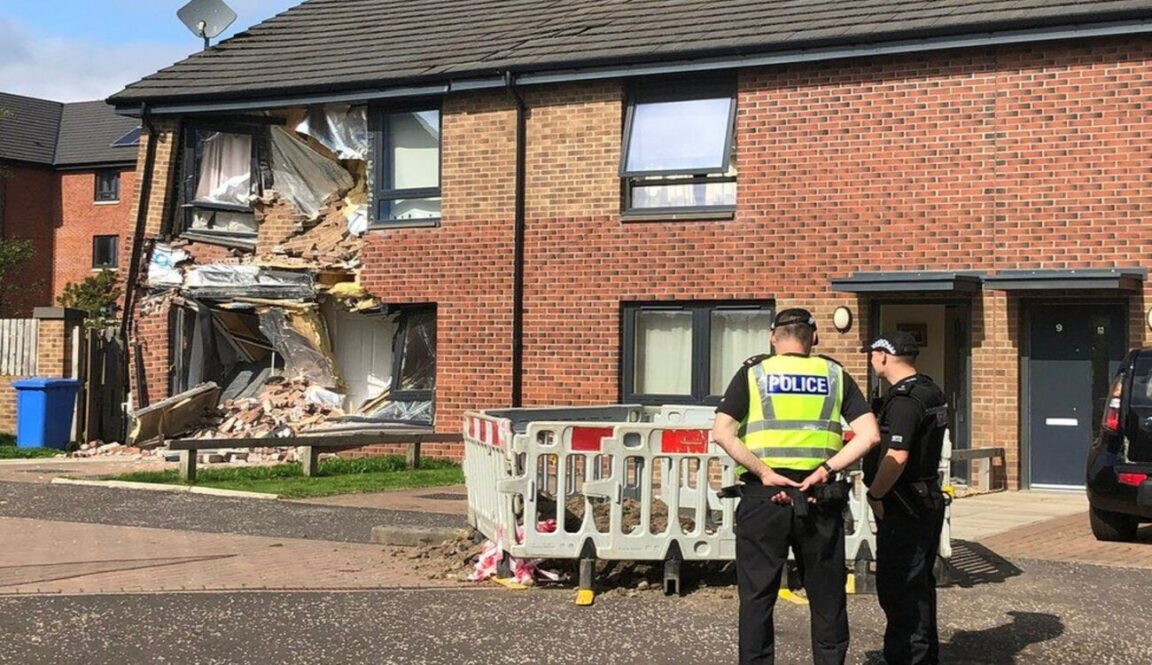 Truck driver deliberately crashes into house, completely wrecking building