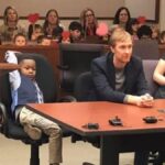 Five-year-old boy invites his entire class to witness his adoption