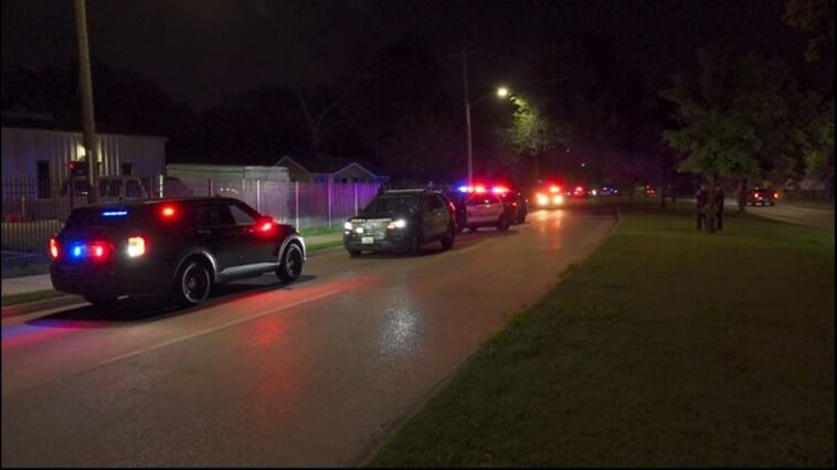 Texas woman shoots rifle, kills alleged "peeping Tom" who had been peeping through her bedroom window