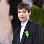 The queer sense of Elliot Page's look at the Met Gala: homage to Oscar Wilde