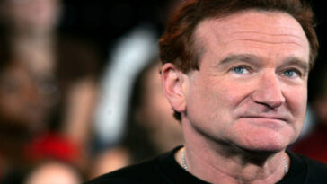 Companies that wanted to work with Robin Williams were required to hire homeless people