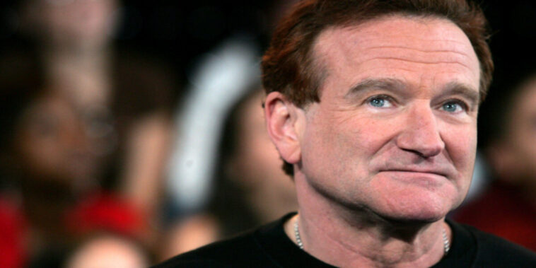 Companies that wanted to work with Robin Williams were required to hire homeless people