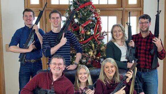 Thomas Massie posts family Christmas photo with rifles